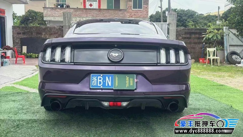 17年福特野马轿车抵押车出售