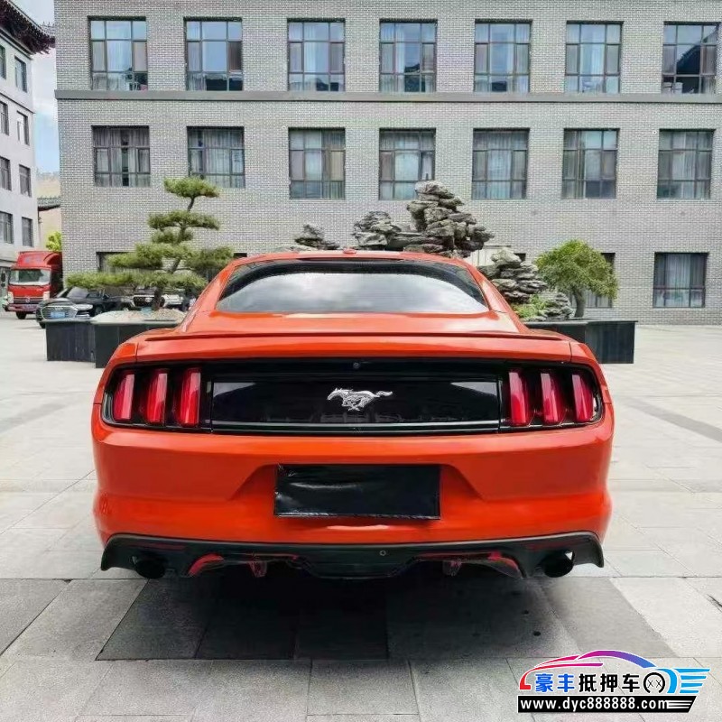 16年福特野马轿车抵押车出售