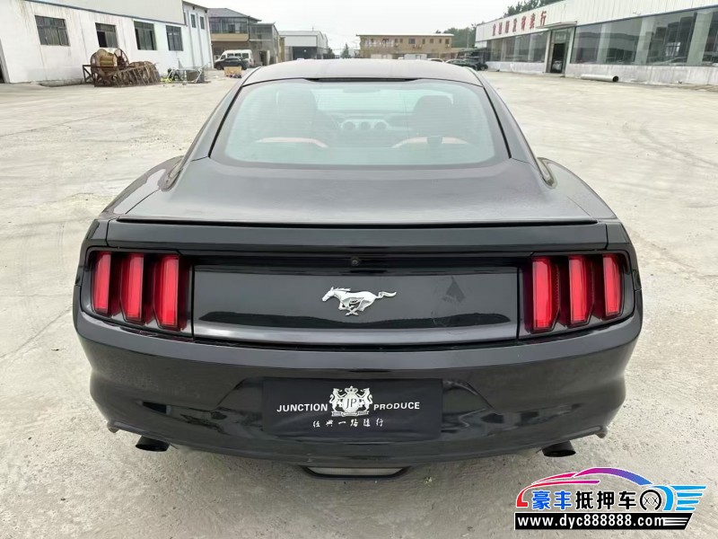 19年福特野马轿车抵押车出售