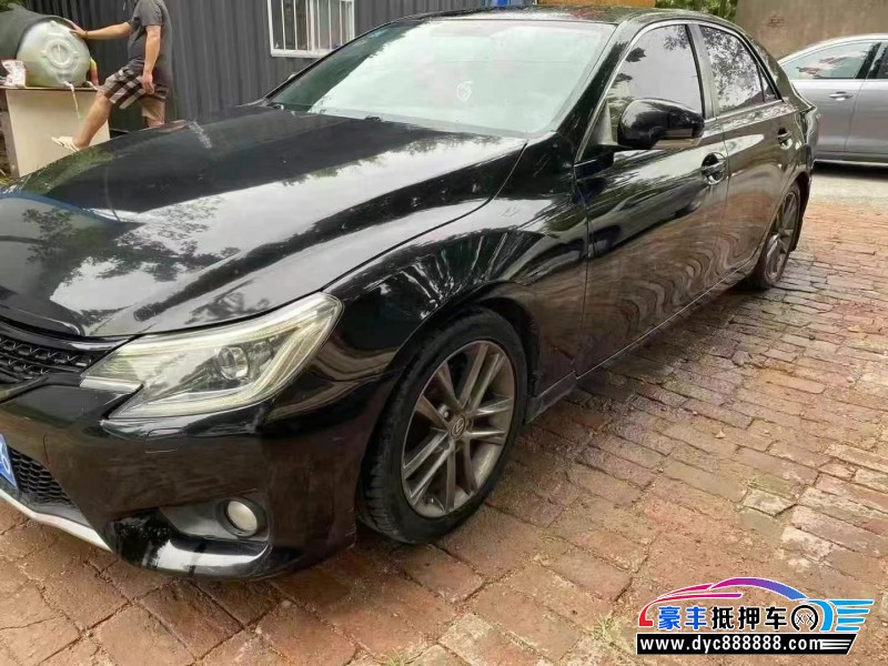 17年丰田锐志轿车抵押车出售