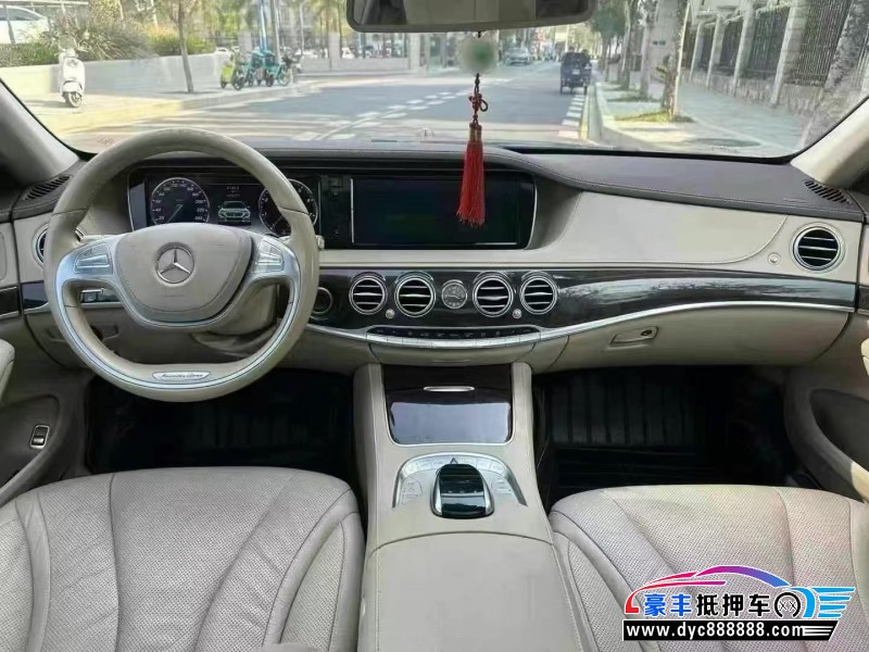 16年奔驰S轿车抵押车出售