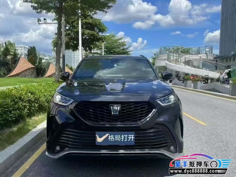 22年丰田皇冠轿车抵押车出售