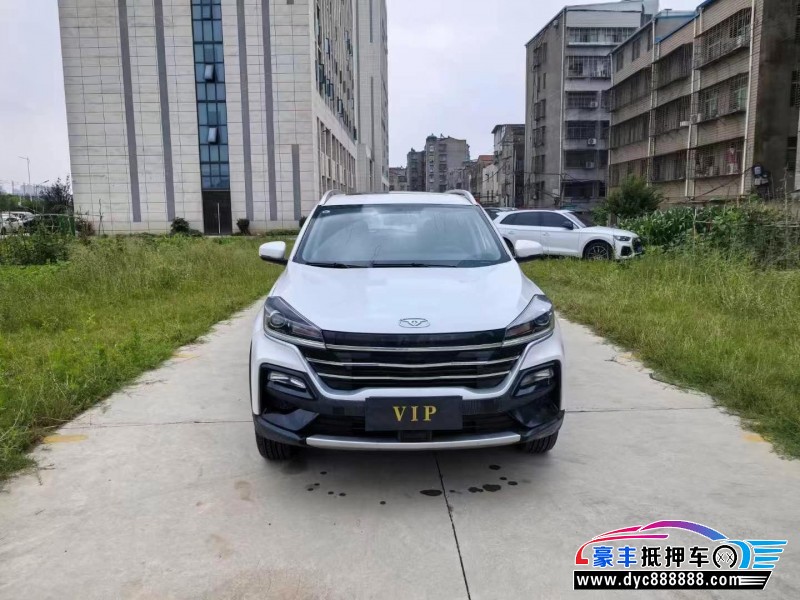 24年凯翼炫界轿车