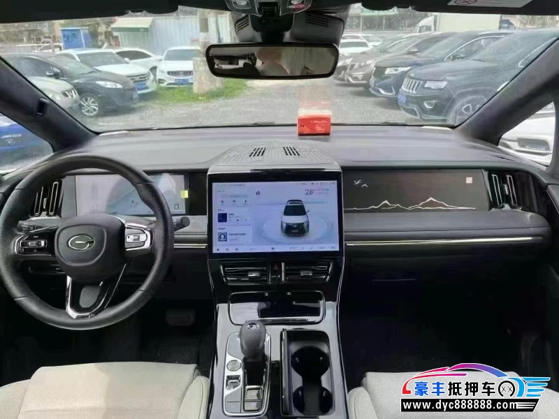 23年传祺M8轿车抵押车出售