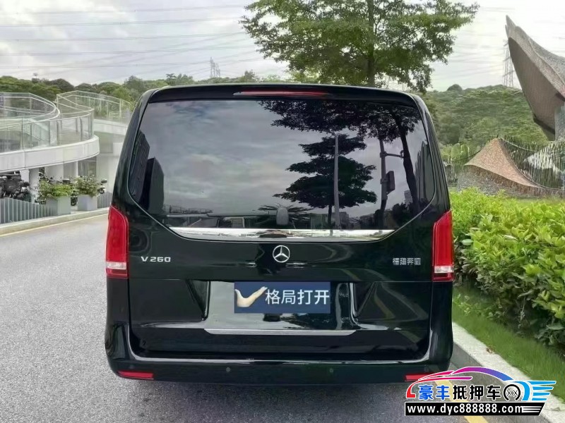 24年奔驰V轿车抵押车出售