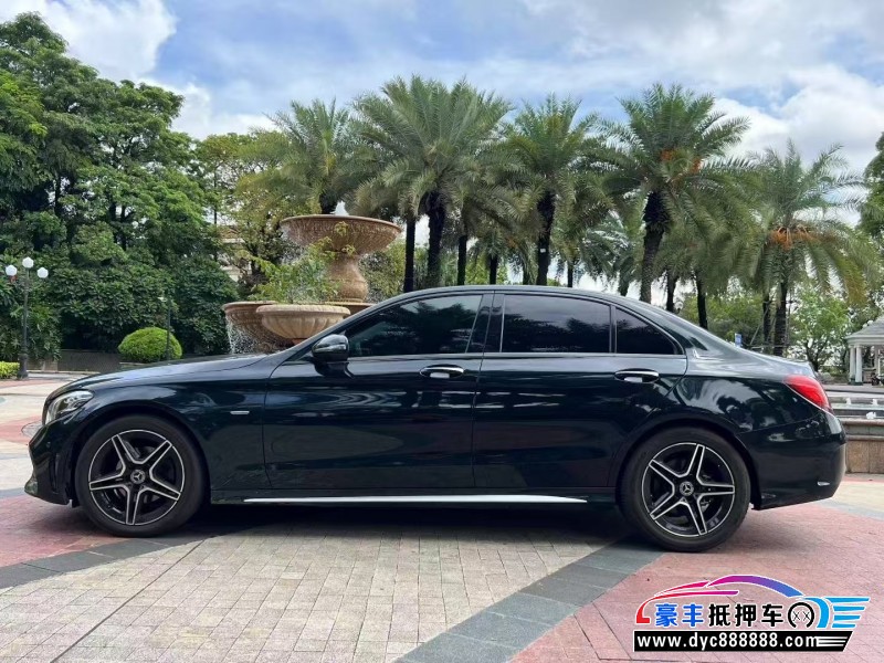 22年奔驰C轿车抵押车出售