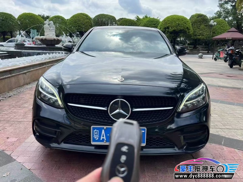 22年奔驰C轿车抵押车出售