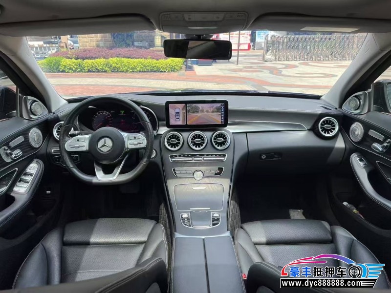 22年奔驰C轿车抵押车出售