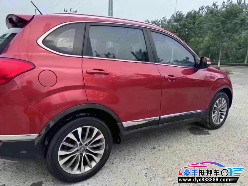 18年凯翼X5轿车抵押车出售