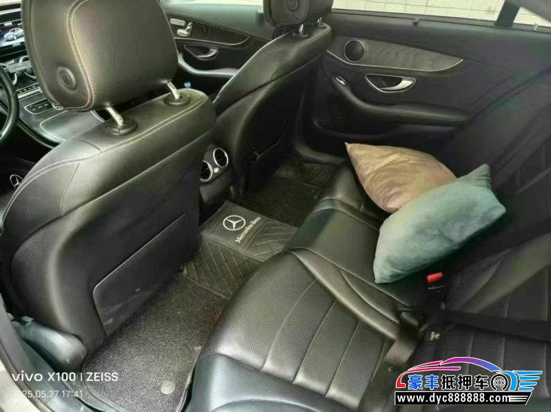 15年奔驰C轿车抵押车出售