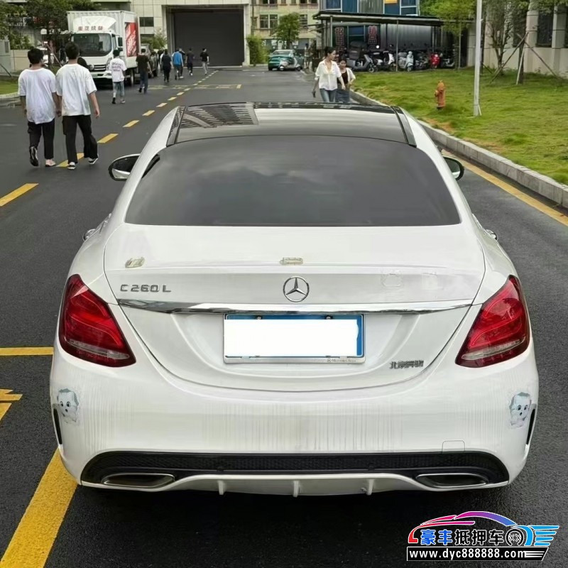 18年奔驰C轿车抵押车出售