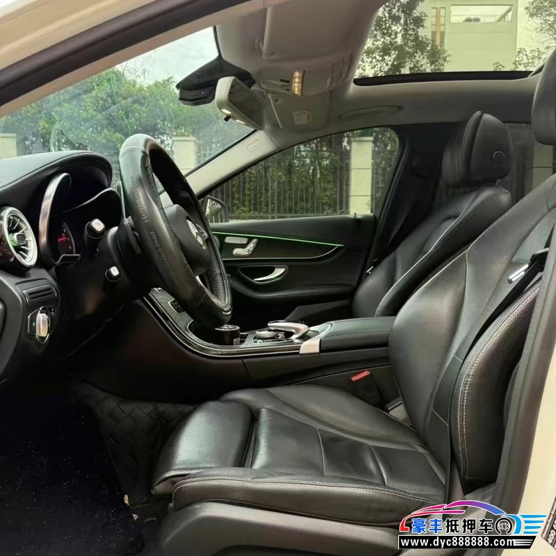 18年奔驰C轿车抵押车出售