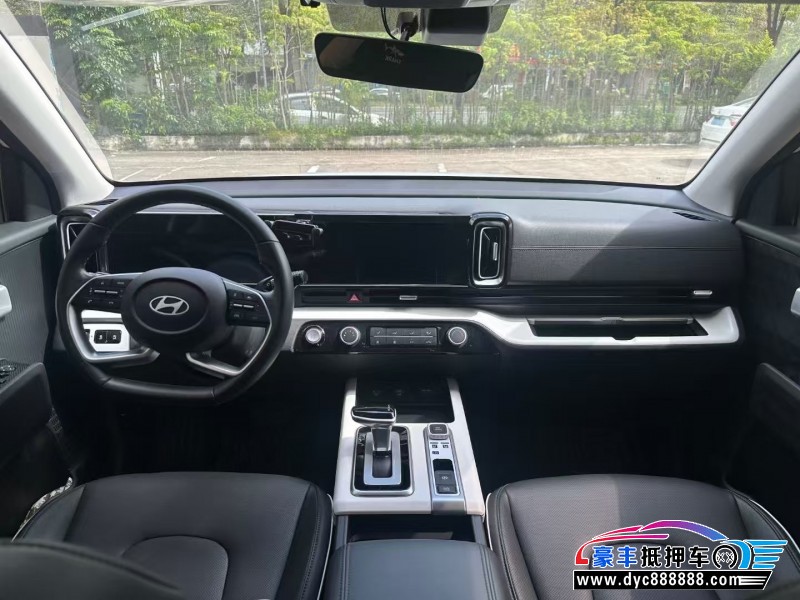 24年现代ix35轿车抵押车出售