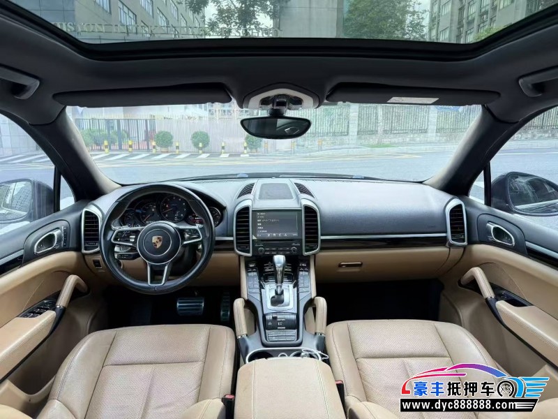 18年保时捷卡宴轿车抵押车出售