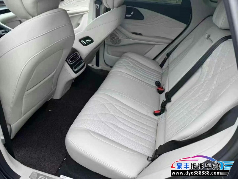 23年奇瑞星途轿车抵押车出售