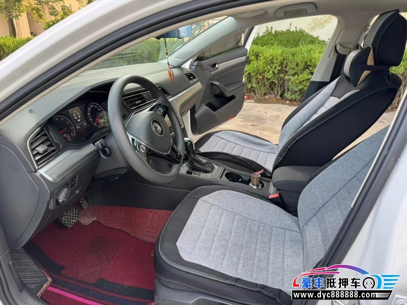 19年大众凌渡轿车抵押车出售