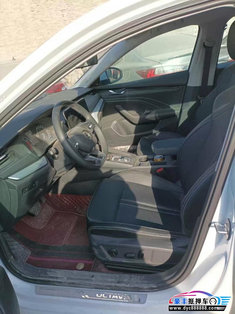 23年斯柯达明锐轿车抵押车出售