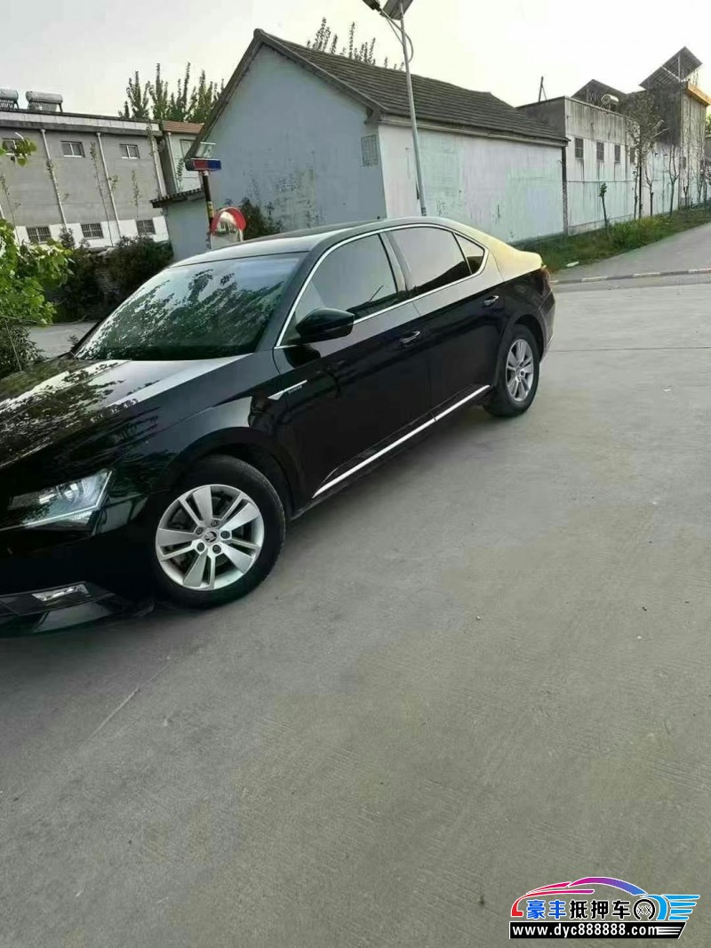 19年斯柯达速派轿车抵押车出售