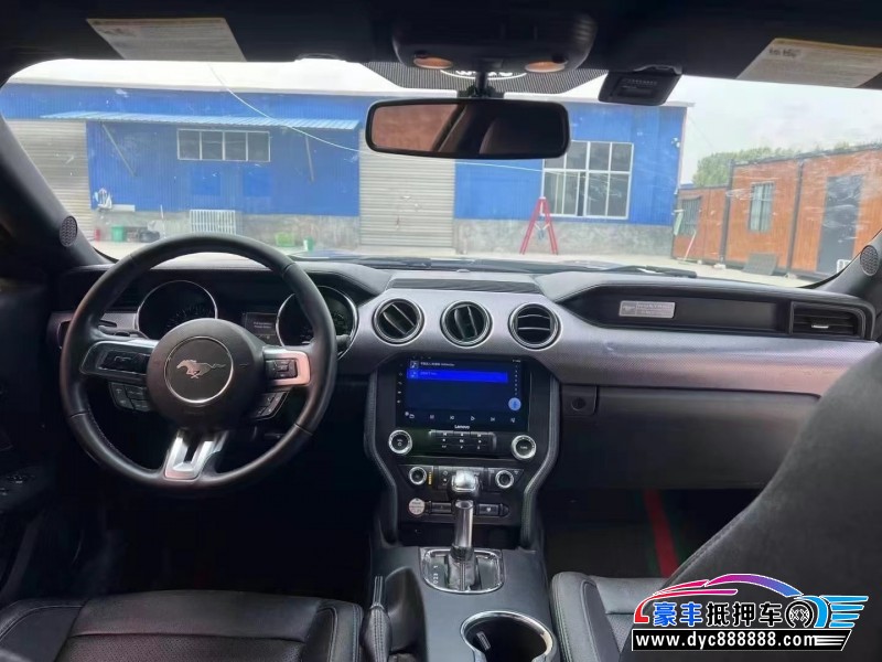 17年福特野马轿车抵押车出售