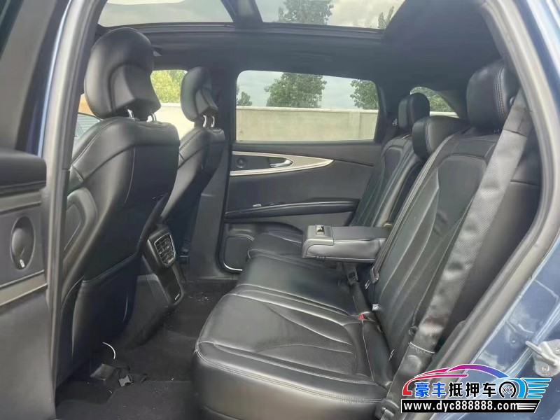 19年林肯MKX轿车抵押车出售