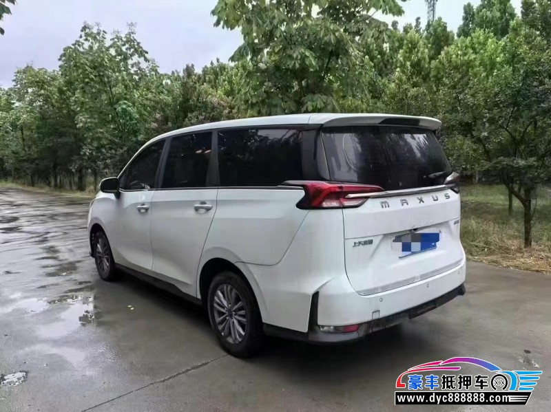 23年上汽大通G50轿车抵押车出售