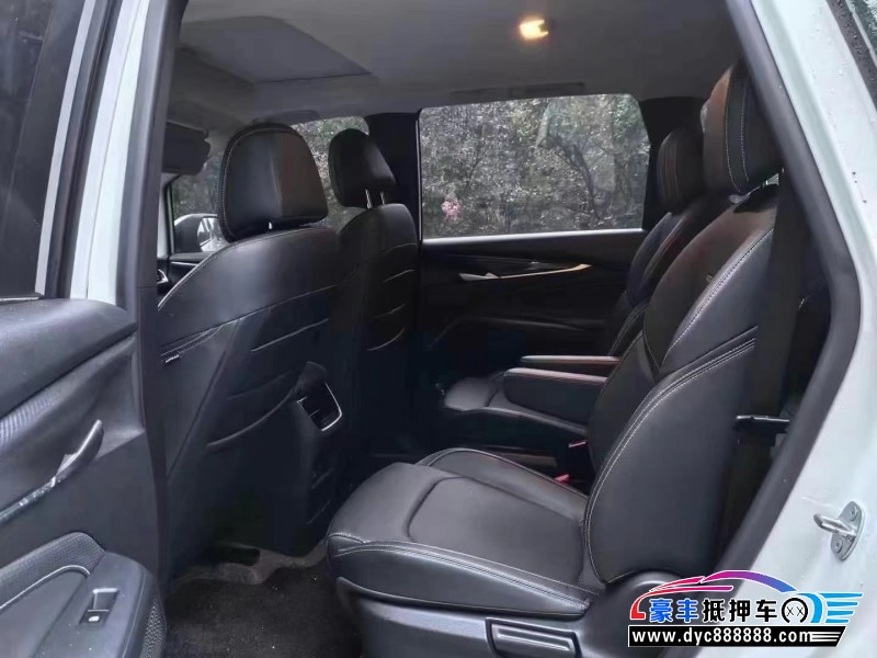 23年上汽大通G50轿车抵押车出售