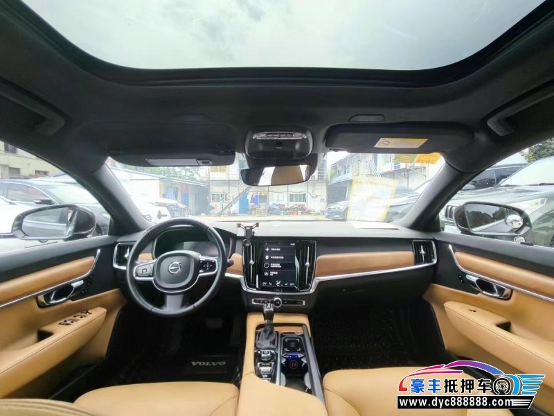 19年沃尔沃S90轿车抵押车出售