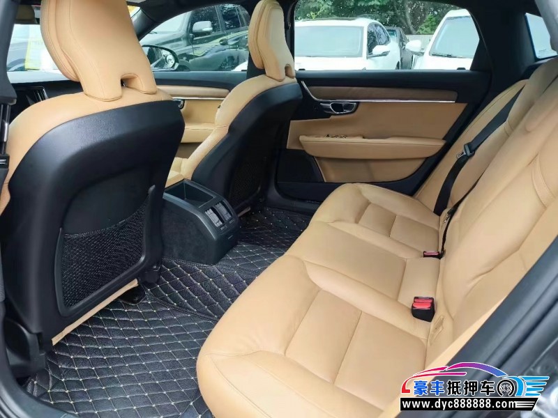 19年沃尔沃S90轿车抵押车出售