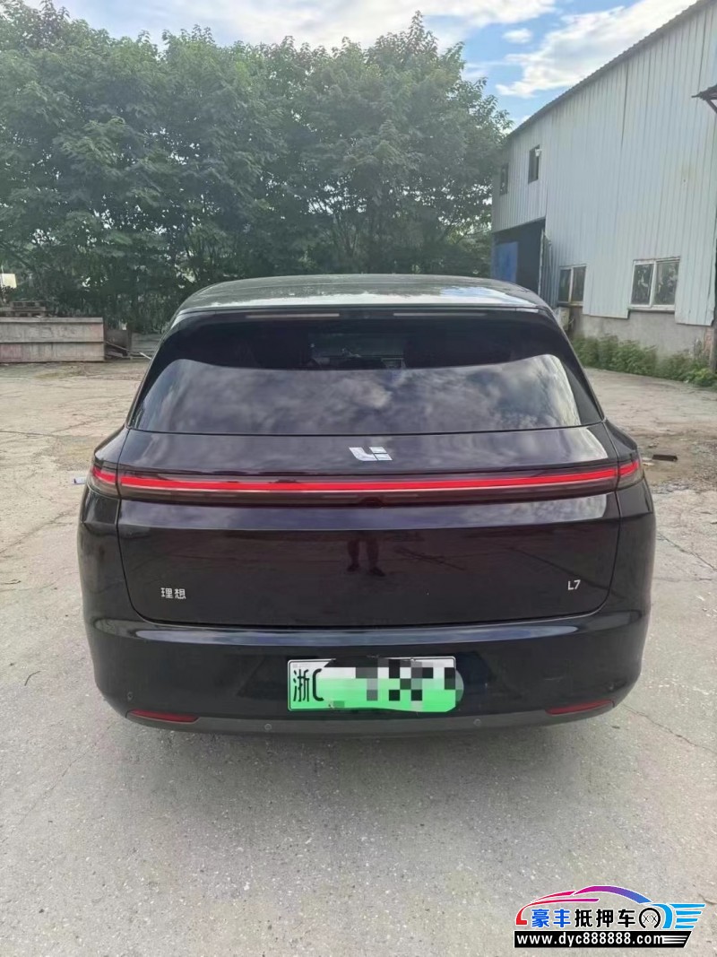 24年理想L7轿车抵押车出售