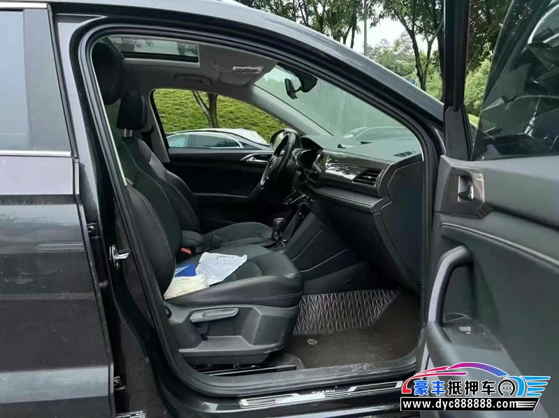 23年大众途岳轿车抵押车出售