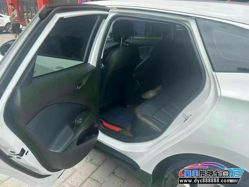 24年别克微蓝轿车抵押车出售