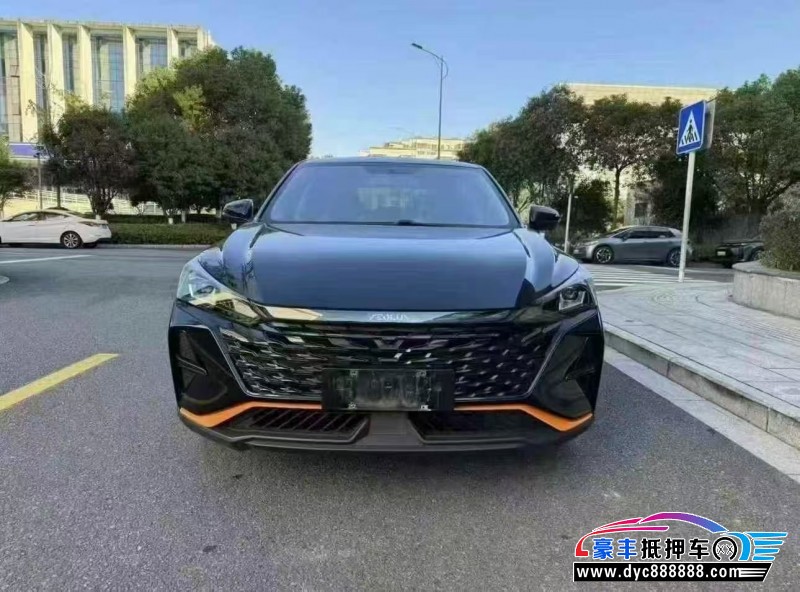 23年东风风神奕炫轿车抵押车出售