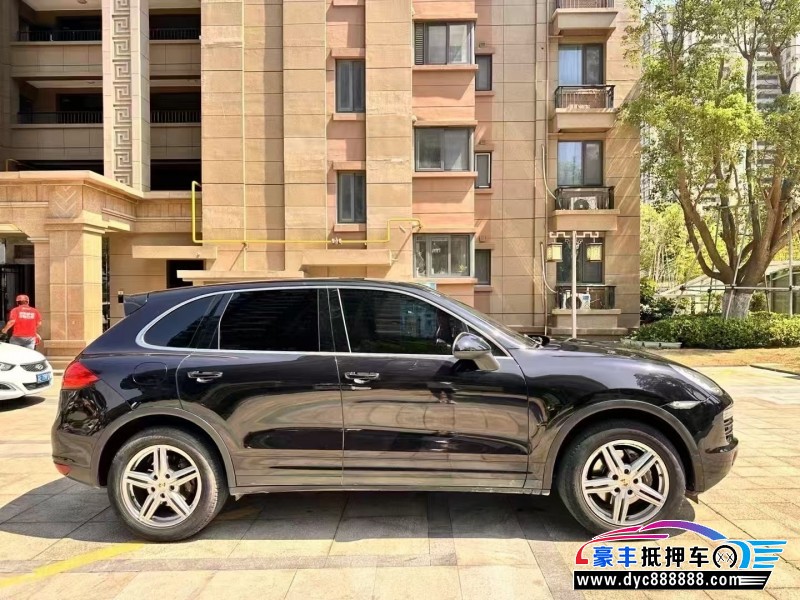 12年保时捷卡宴SUV抵押车出售