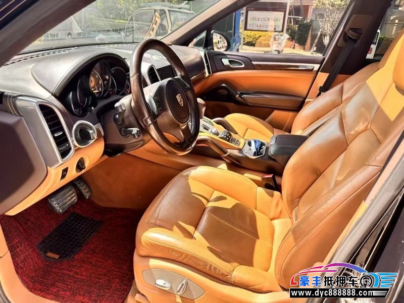 12年保时捷卡宴SUV抵押车出售