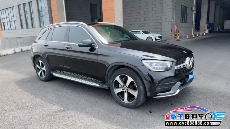 22年奔驰GLCSUV抵押车出售