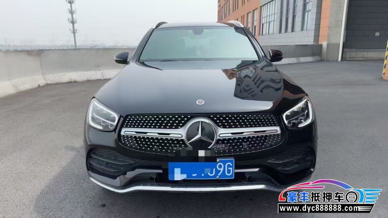 22年奔驰GLCSUV抵押车出售
