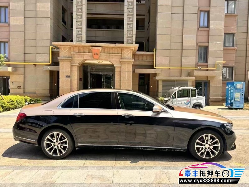 17年奔驰E轿车抵押车出售