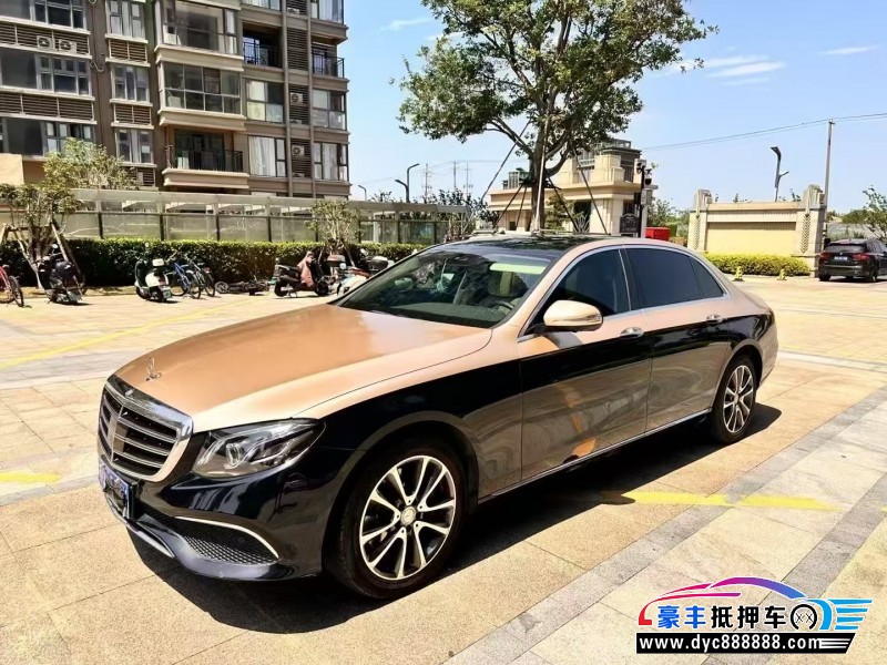 17年奔驰E轿车抵押车出售