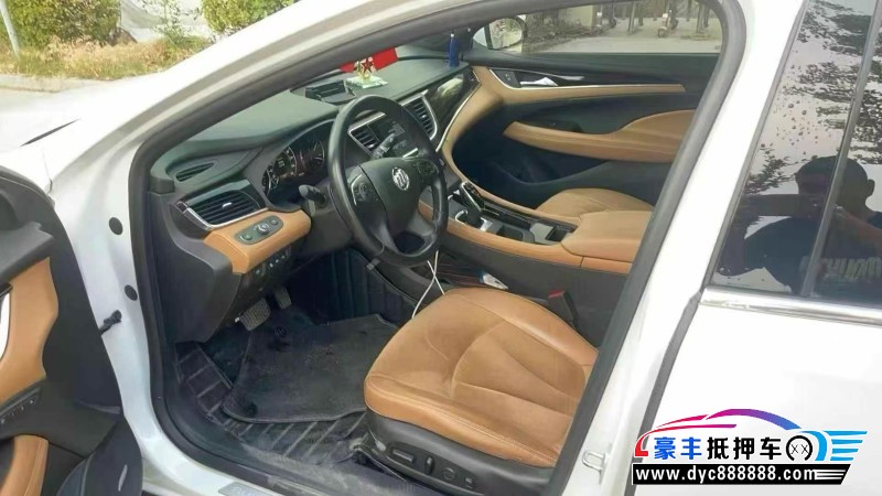 19年别克君越轿车抵押车出售