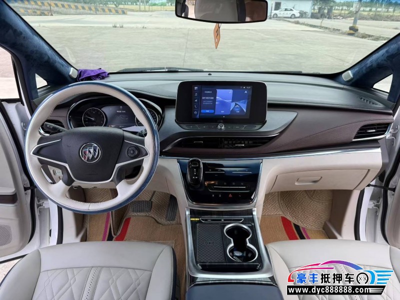 22年别克GL8轿车抵押车出售