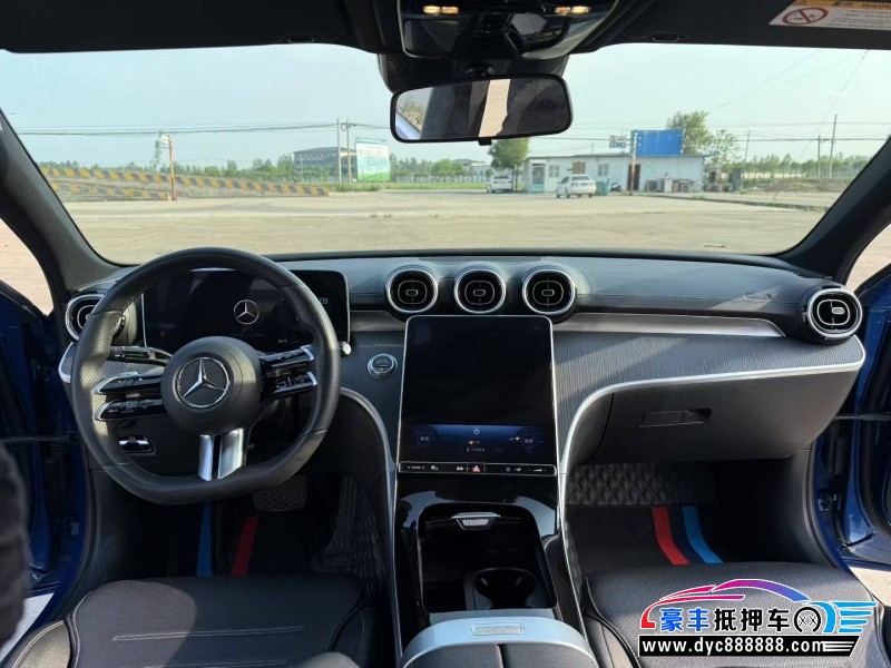 22年奔驰C轿车抵押车出售