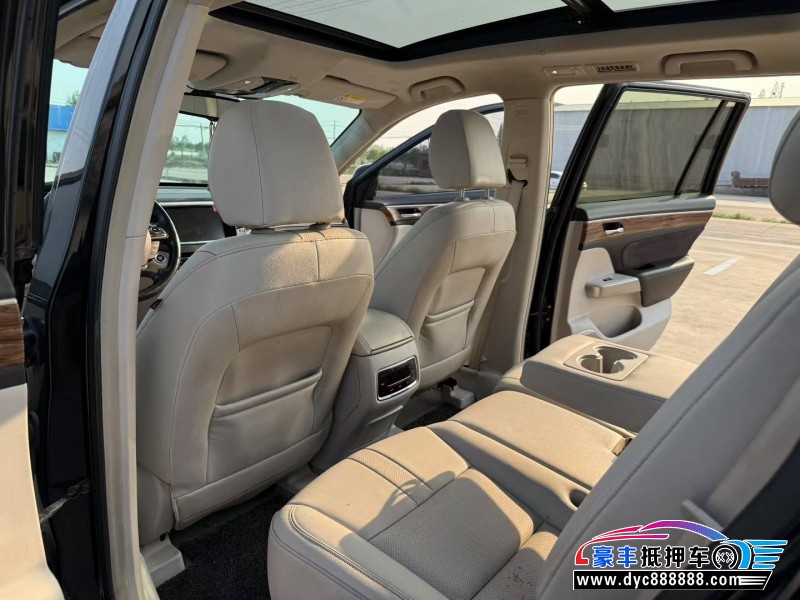 17年传祺GS8轿车抵押车出售