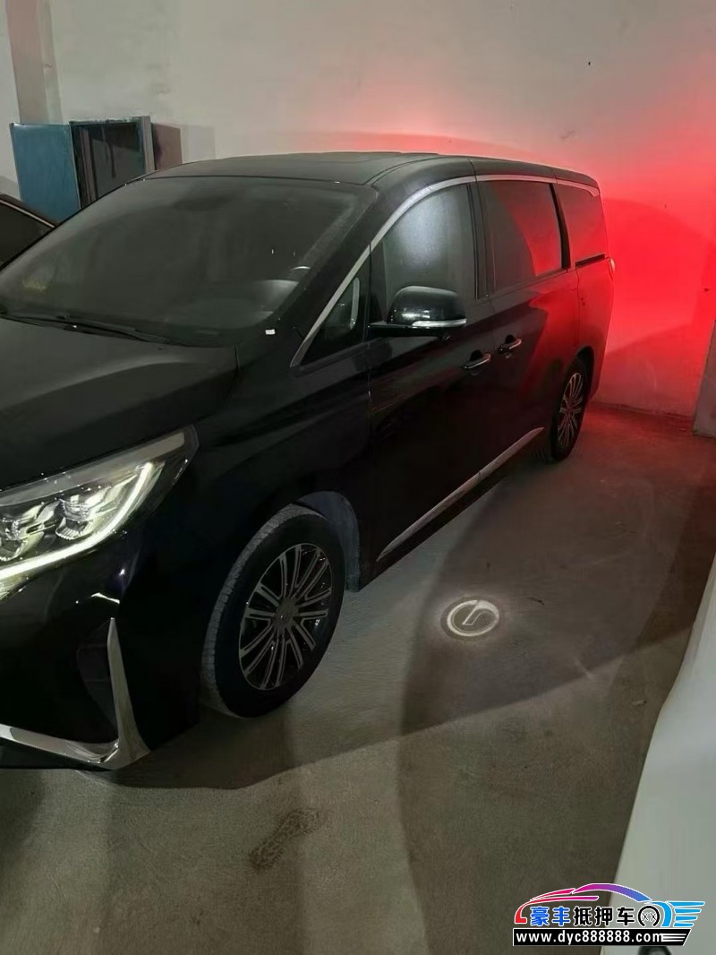 22年传祺M8轿车抵押车出售