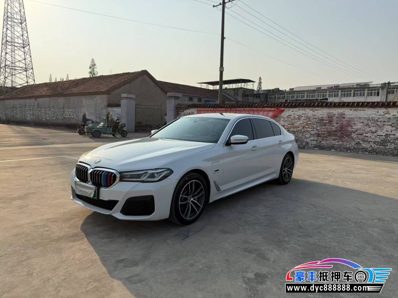 22年宝马5系轿车抵押车出售