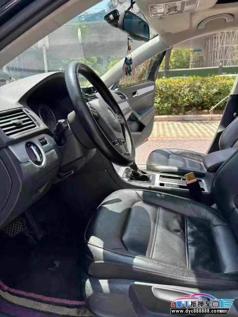 15年大众帕萨特轿车抵押车出售