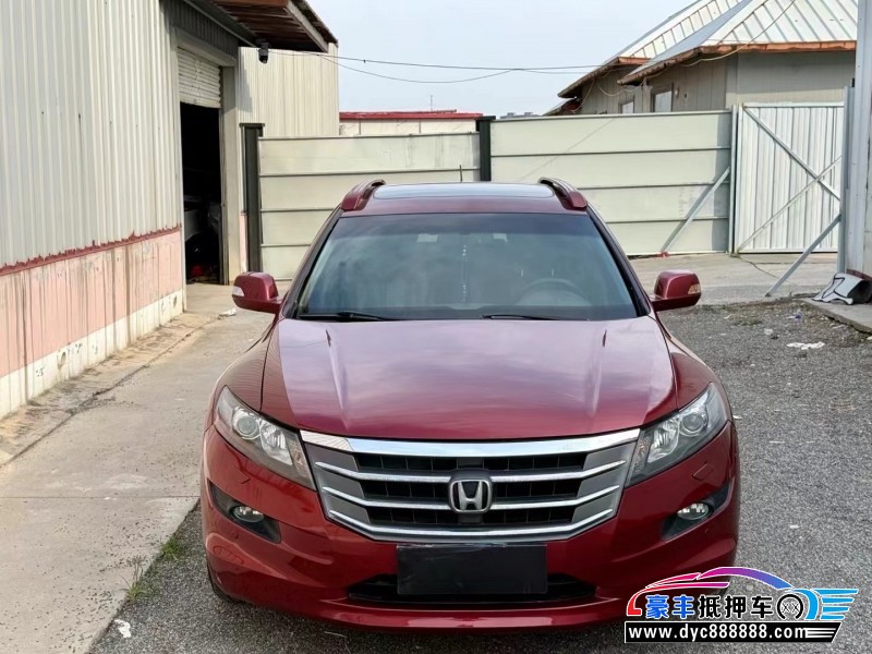 12年本田歌诗图轿车抵押车出售