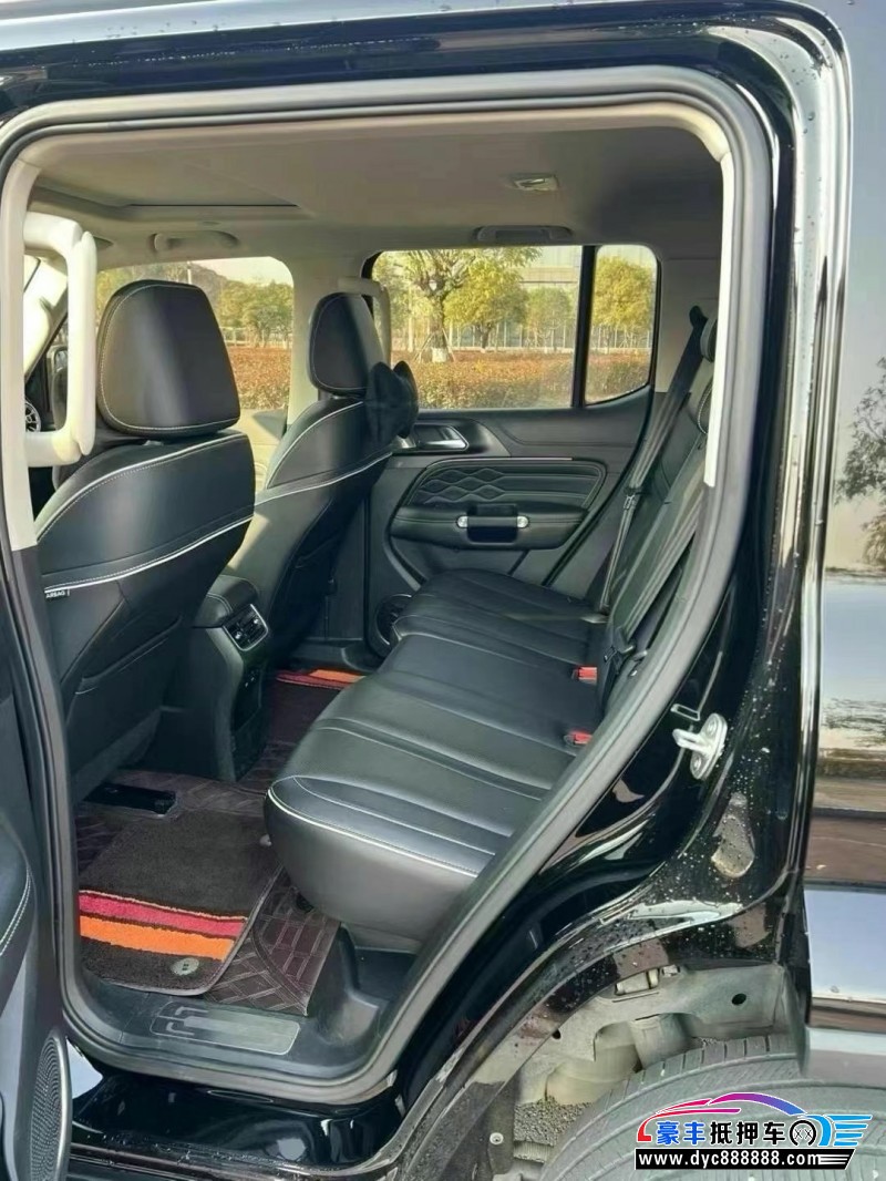 22年WEY坦克300轿车抵押车出售