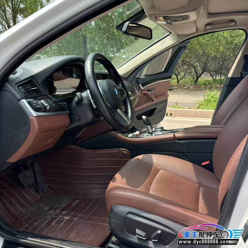 17年宝马5系轿车抵押车出售