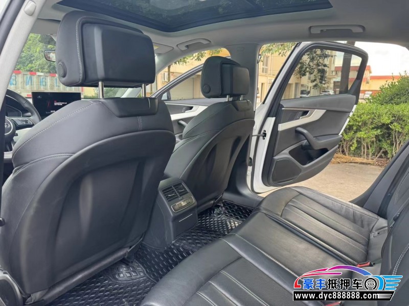 21年奥迪A4轿车抵押车出售