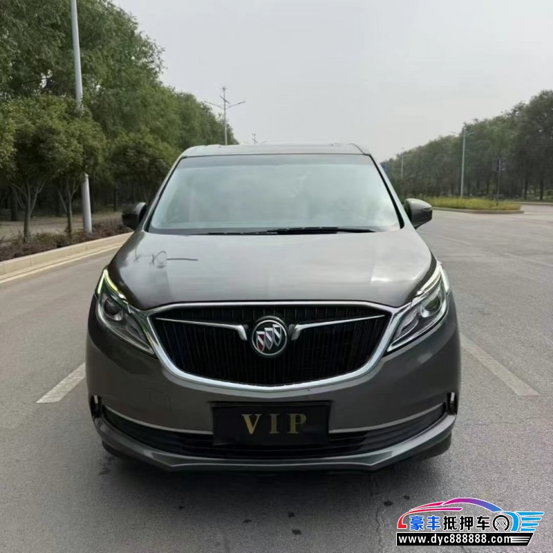 17年别克GL8轿车抵押车出售